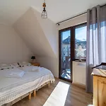 Skalna Gæstehus 3*
